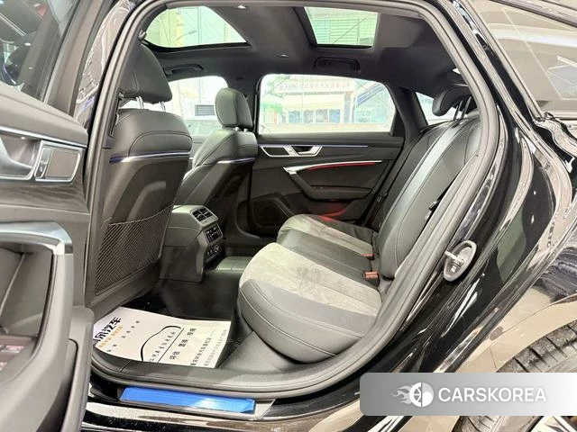 Audi A6L id 4259535 из Китая 9