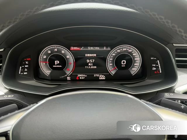 Audi A6L id 4260436 из Китая 9