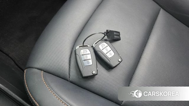 Ssangyong Torres EVX id 4280660 из Кореи 9