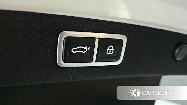 Hyundai Grandeur Hybrid (GN7) id 3251752 из Кореи 9