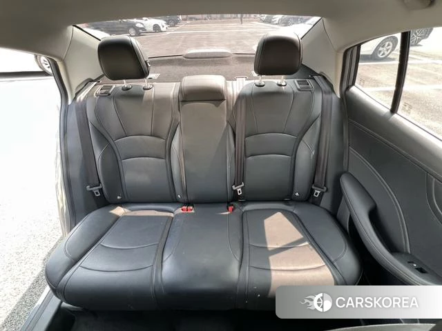 Roewe i5 id 4238091 из Китая 9