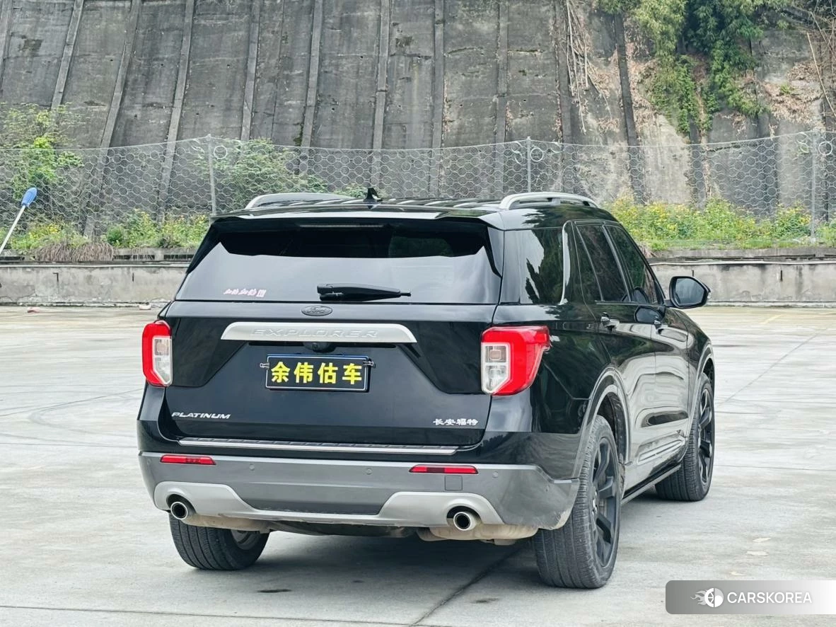 Ford Explorer id 4406122 из Китая 9