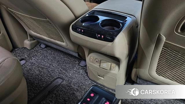 Kia The New Carnival id 4339428 из Кореи 9