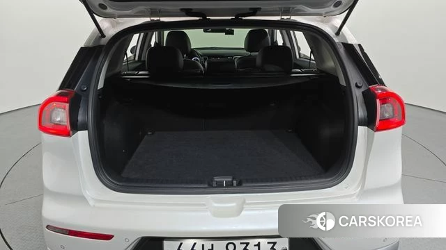 Kia Niro id 4251381 из Кореи 9