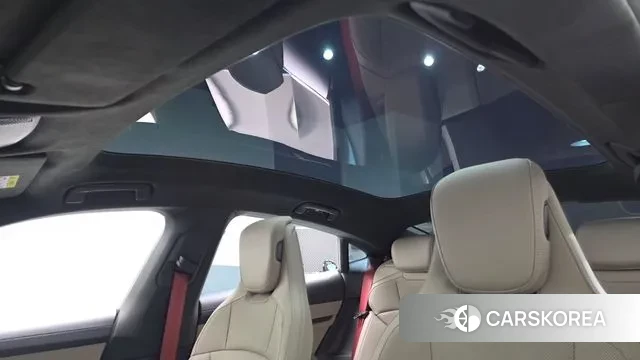 Porsche Taycan id 3462880 из Кореи 9