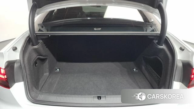 Audi A4 (B9) id 4396242 из Кореи 9