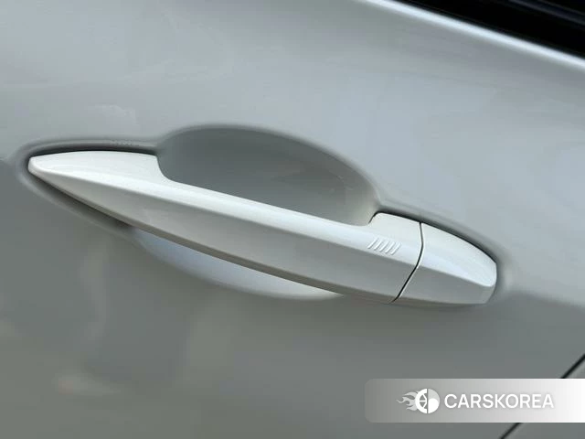 BMW X2 id 4261389 из Китая 9
