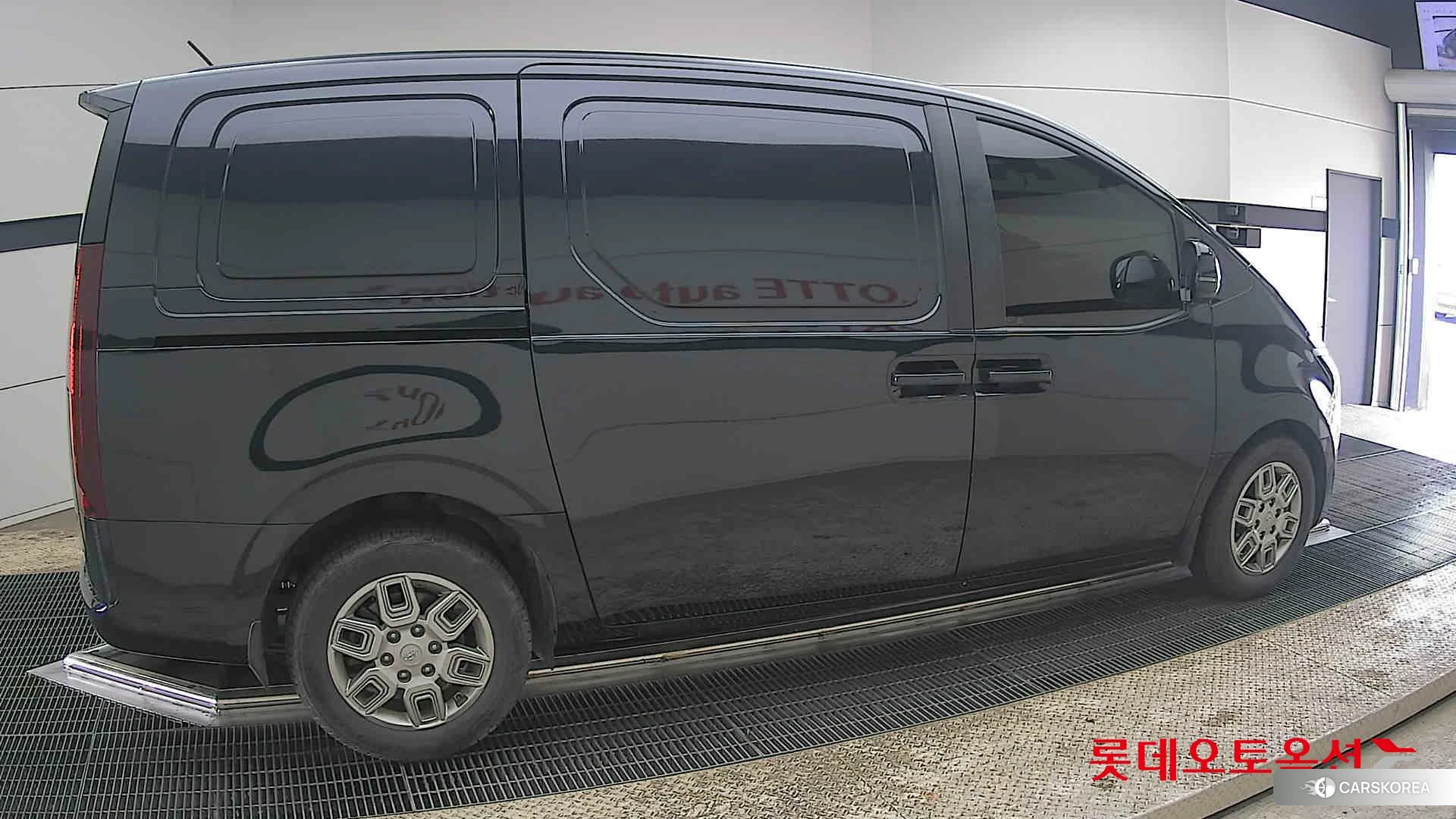 Hyundai Staria id 3888297 из Кореи 9