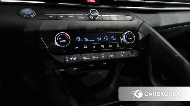 Hyundai Avante (CN7) id 4018569 из Кореи 9