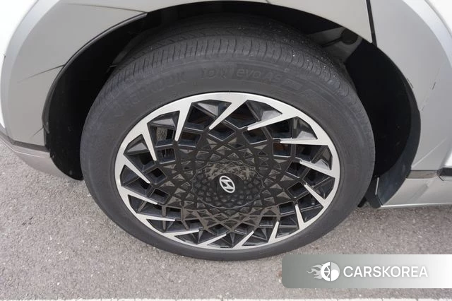 Hyundai Ionic 5 id 3892368 из Кореи 9