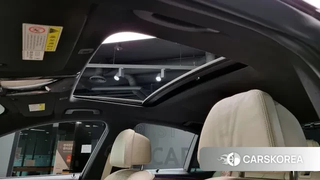 BMW 5 Series (G30) id 3013152 из Кореи 9