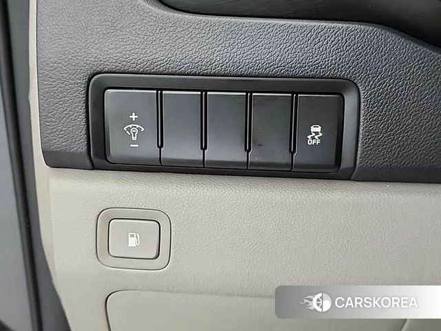 Kia The New Carnival id 4476947 из Кореи 9