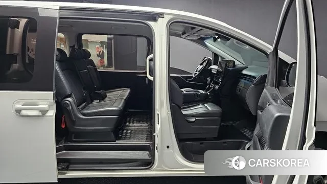 Hyundai Staria id 3305898 из Кореи 9