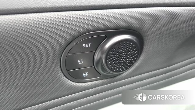 Hyundai The New Avante (CN7) id 4863387 из Кореи 9
