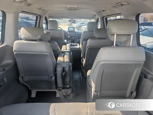 Hyundai The New Grand Starex id 3362126 из Кореи 9