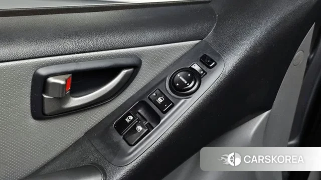 Hyundai The New Grand Starex id 3423534 из Кореи 9