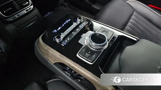 Genesis G90 id 3626670 из Кореи 9