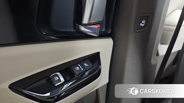 Kia Carnival 4th generation id 3333786 из Кореи 9