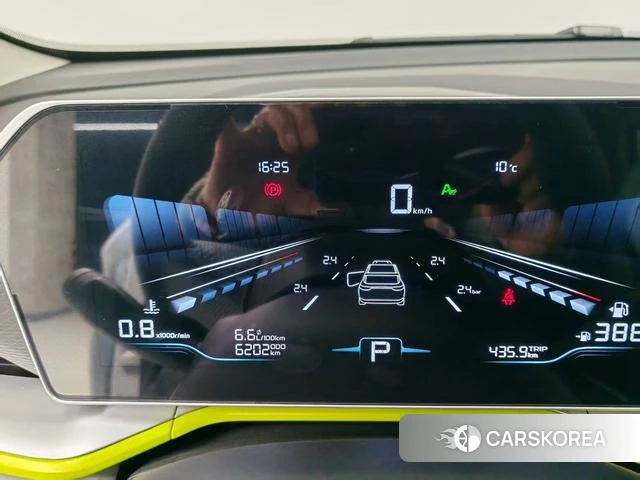 Geely Automobile Binyue id 4210555 из Китая 9