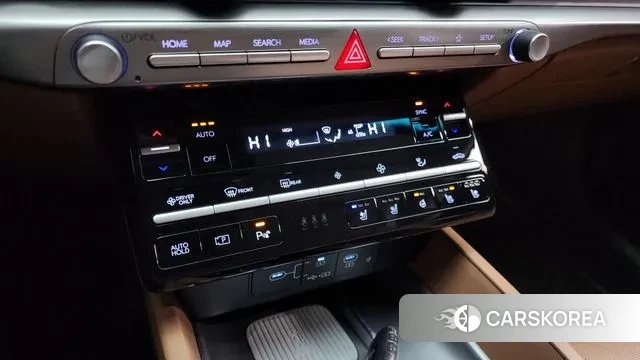 Hyundai Grandeur Hybrid (GN7) id 3447032 из Кореи 9