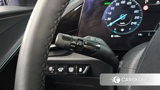 Kia Di Ol Nu Niro id 3735334 из Кореи 9