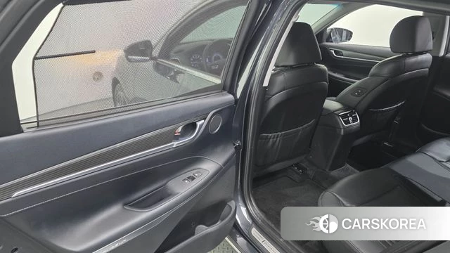 Hyundai Grandeur IG id 4305148 из Кореи 9