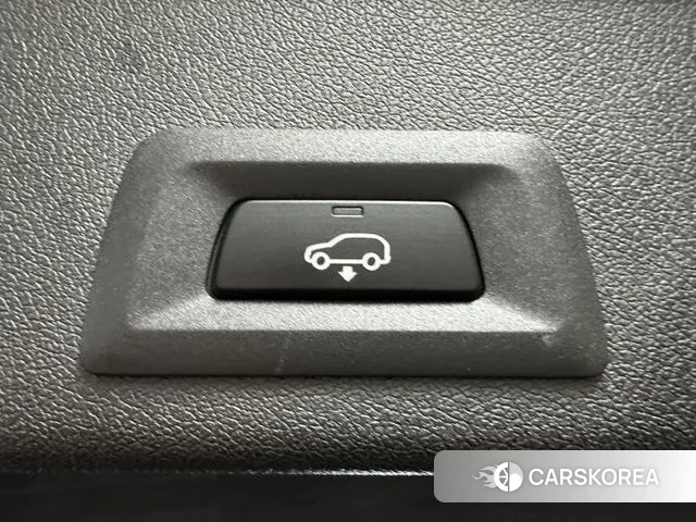 BMW X6 (G06) id 3633949 из Кореи 9