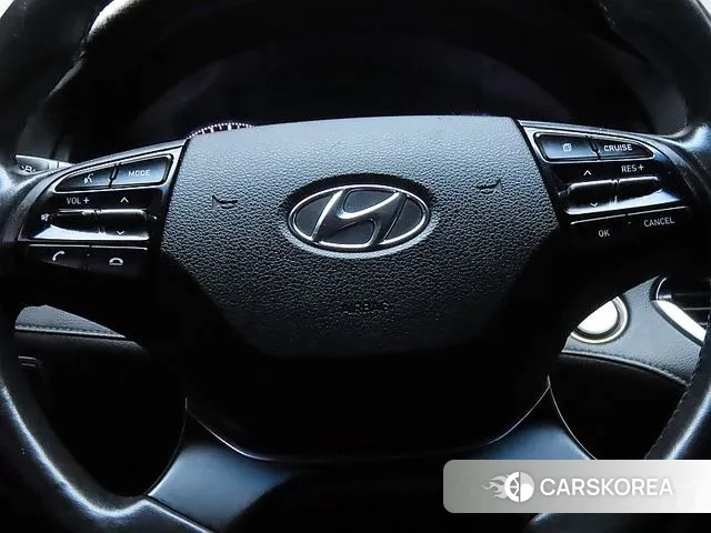 Hyundai Grandeur IG id 2882050 из Кореи 9