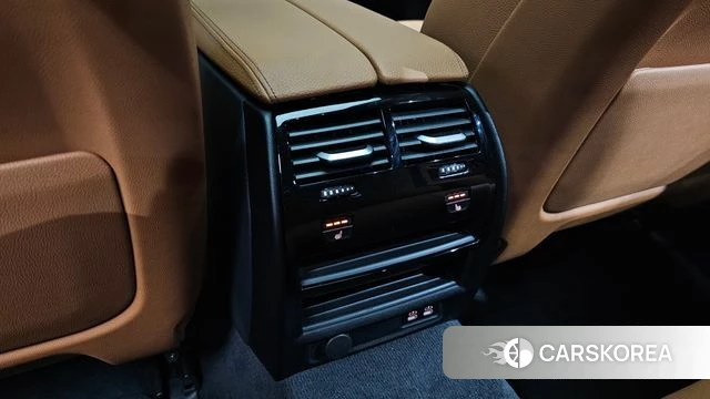 BMW 5 Series (G30) id 4848345 из Кореи 9