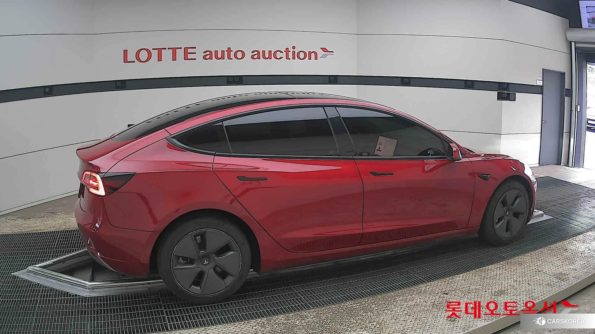Tesla Model 3 Long Range id 3875663 из Кореи 7