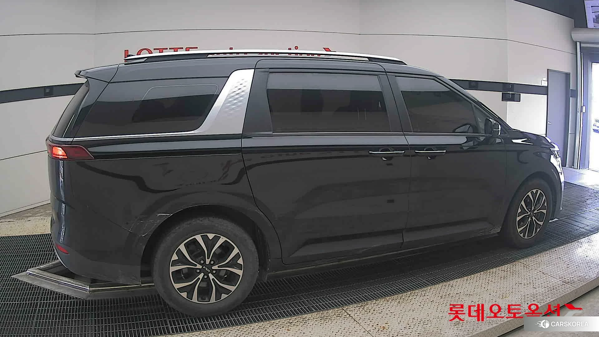 Kia Carnival id 4674194 из Кореи 9