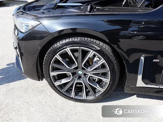 BMW 7 Series (G11) id 3315475 из Кореи 9