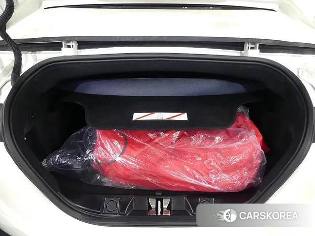 Ferrari Rome id 3294300 из Кореи 9