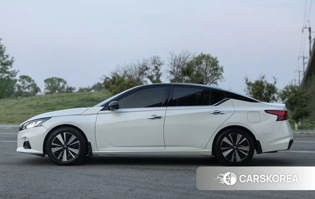 Nissan Teana id 4235954 из Китая 9