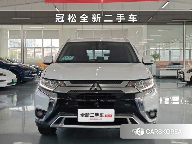 Mitsubishi  Outlander id 4214991 из Китая 9