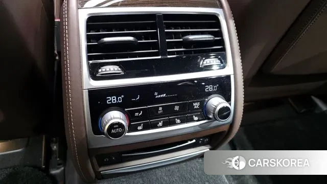 BMW 7 Series (G11) id 3597709 из Кореи 9