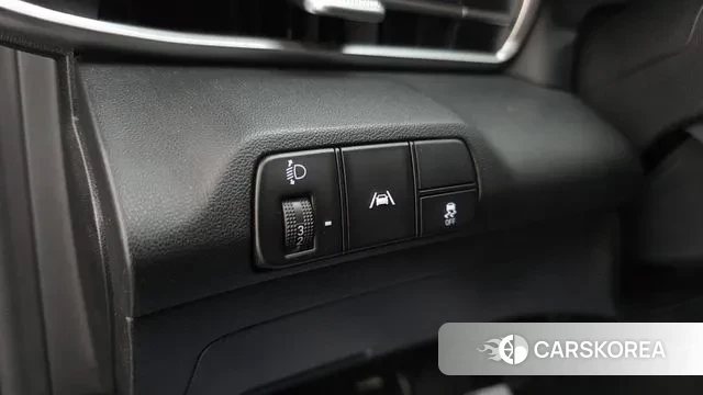 Hyundai Avante (CN7) id 3592543 из Кореи 9