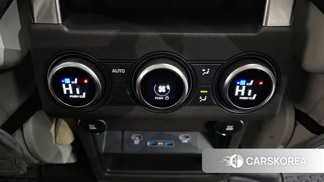 Land Rover Discovery 5 id 3480234 из Кореи 9