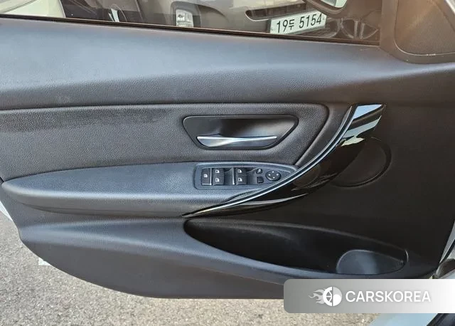 BMW 3 Series (F30) id 3510249 из Кореи 9