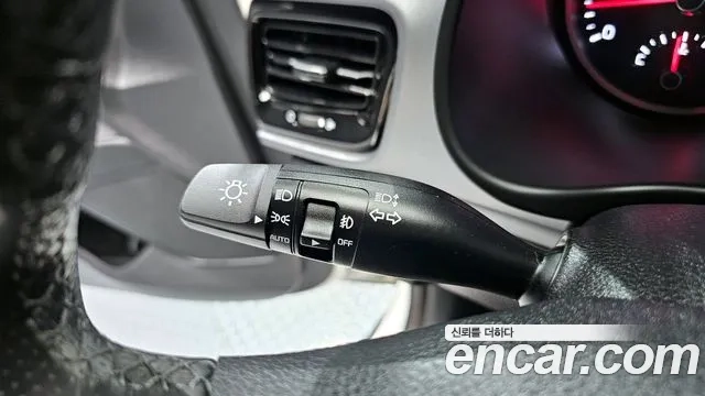 Kia Stonic id 2928494 из Кореи 9