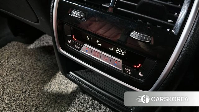 BMW X6 (G06) id 3904535 из Кореи 9