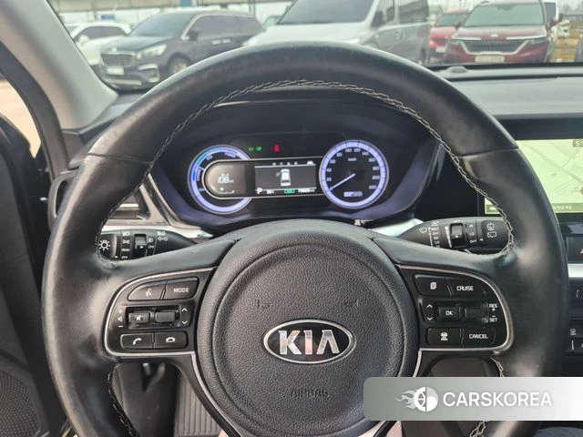 Kia The New Niro id 3889363 из Кореи 9