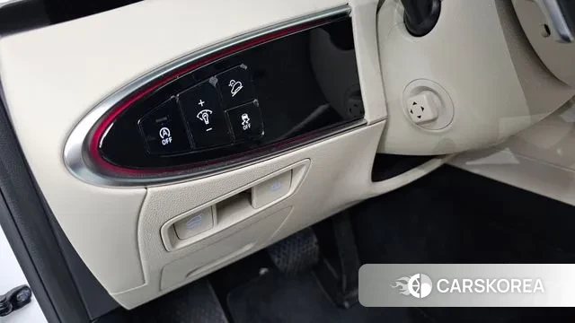 Genesis GV70 id 3054174 из Кореи 9