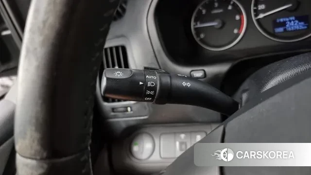 Hyundai The New Grand Starex id 3039198 из Кореи 9