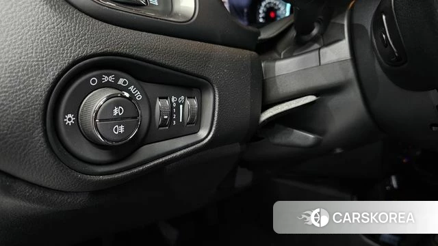 Jeep Renegade id 4731564 из Кореи 9