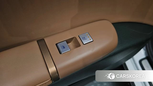 Hyundai Grandeur Hybrid (GN7) id 4879635 из Кореи 9