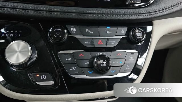 Chrysler Pacifica id 3954778 из Кореи 9