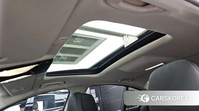 BMW 5 Series (G30) id 3649599 из Кореи 9