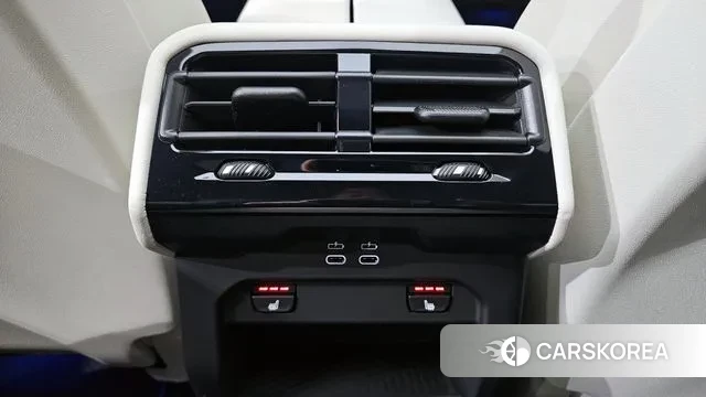 BMW 5 Series (G60) id 3554713 из Кореи 9