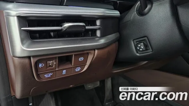 Hyundai Grandeur Hybrid (GN7) id 2676619 из Кореи 9